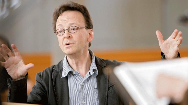 Der Schweizer Dirigent und Komponist Rudolf Lutz Der Schweizer Dirigent und Komponist Rudolf Lutz