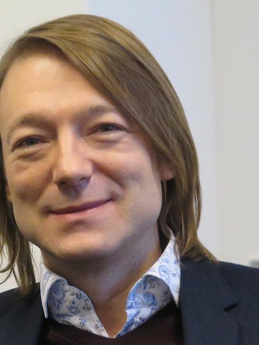Jochen Distelmeyer, Sänger von Blumfeld, war zu Gast im Berliner Funkhaus.
