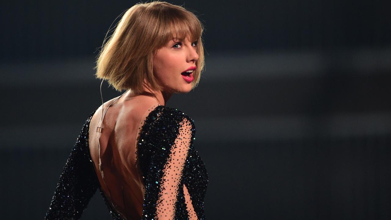 Taylor Swift bei der Grammy-Verleihung 2016 in Los Angeles Taylor Swift bei der Grammy-Verleihung 2016 in Los Angeles