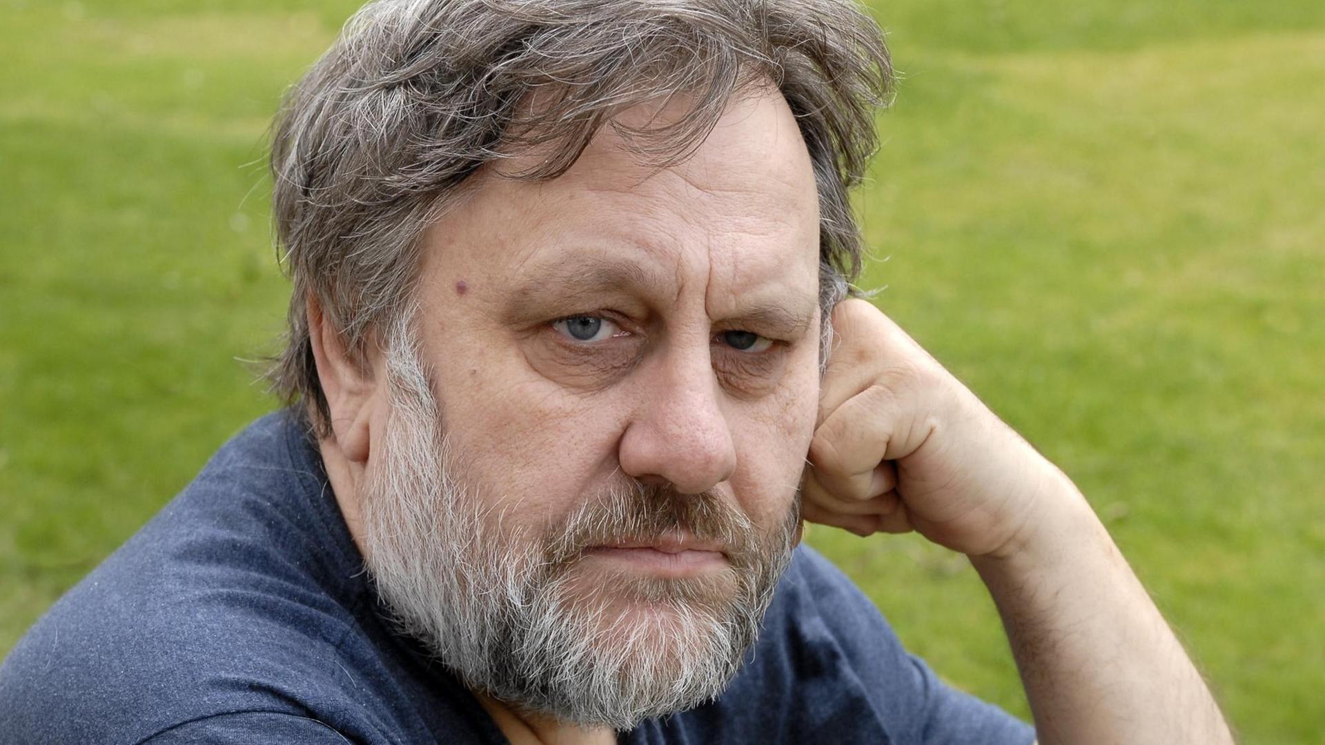 Porträt von Slavoj Zizek, slowenischer Philosoph. Porträt von Slavoj Zizek, slowenischer Philosoph.