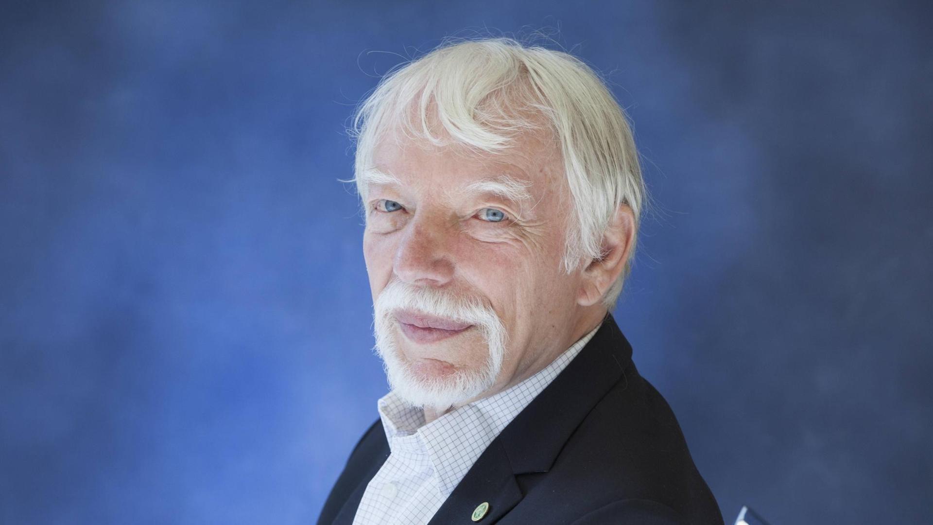 Der Heidelberger Ägyptologe, Religions- und Kulturwissenschaftler Jan Assmann. Der Heidelberger Ägyptologe, Religions- und Kulturwissenschaftler Jan Assmann.