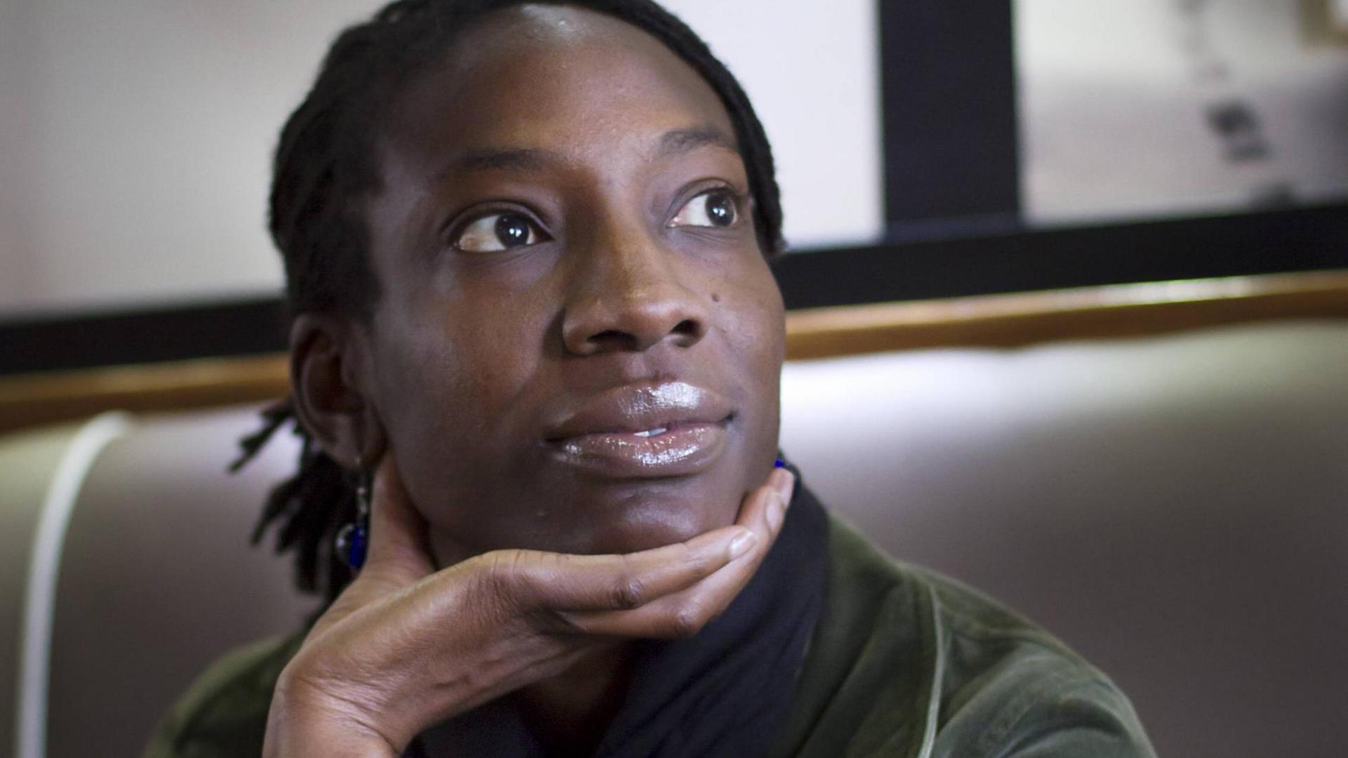 Die nigerianische Schriftstellerin Yewande Omotoso Die nigerianische Schriftstellerin Yewande Omotoso
