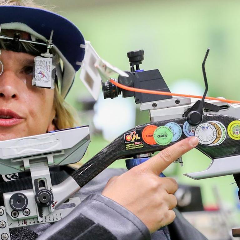 Sportschützin Manuela Schmermund in Rio 2016 bei den Paralympics