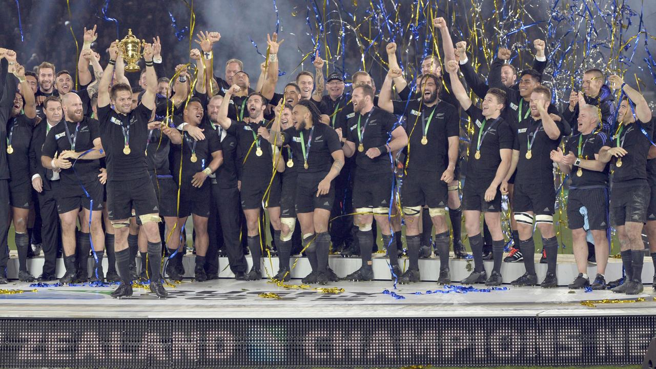 Die "All Blacks" aus Neuseeland sind Rugby-Weltmeister nach ihrem 34:17-Sieg gegen Australien in London. Die "All Blacks" aus Neuseeland sind Rugby-Weltmeister nach ihrem 34:17-Sieg gegen Australien in London.