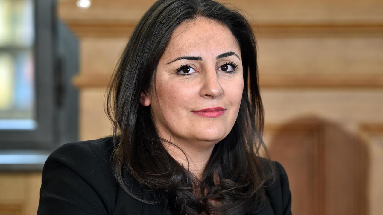 Die jesidische Journalistin Düzen Tekkal