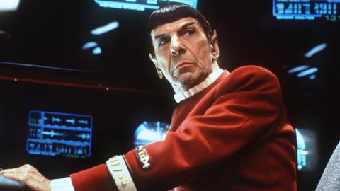 Der amerikanische Schauspieler Leonard Nimoy in der Rolle des Vulkaniers "Spock"