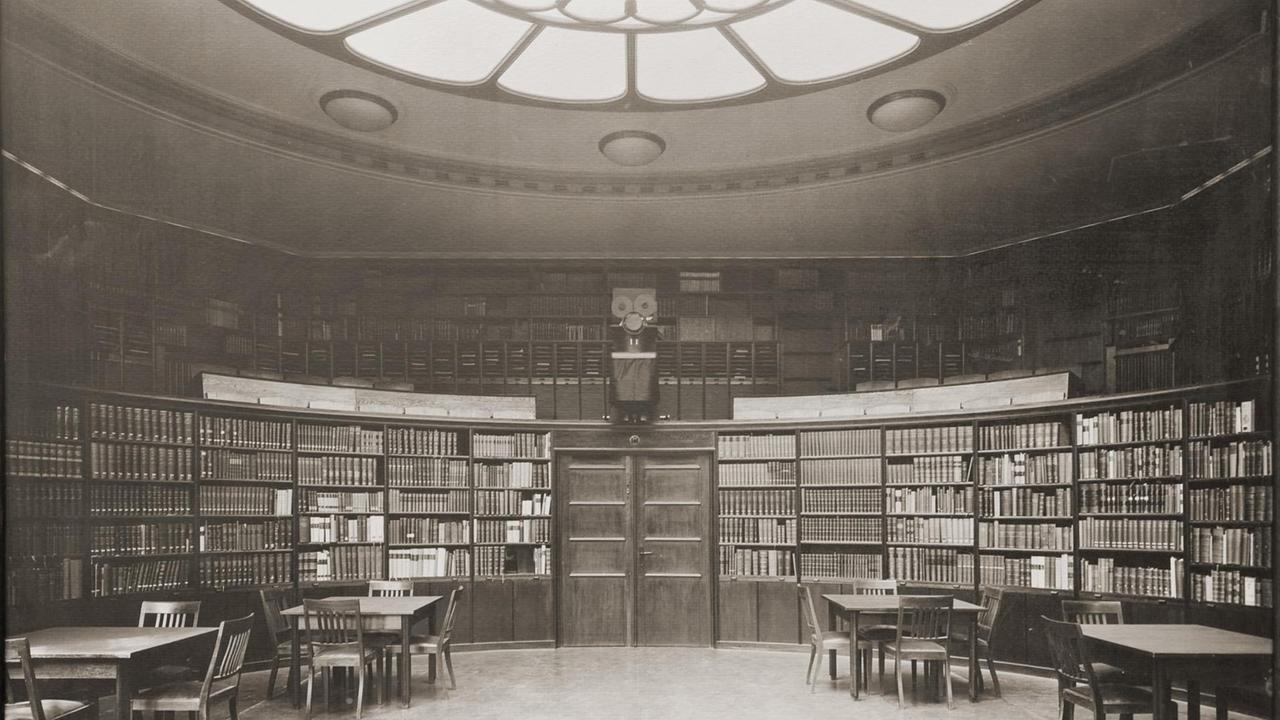 Der Lesesaal im Warburg Haus Der Lesesaal im Warburg Haus