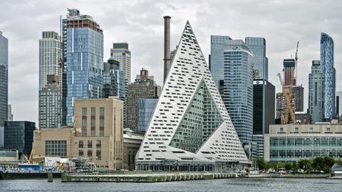 GebäudeVIA 57 West: Apartment Building der Bjarke Ingels Group am Hudson River in New York