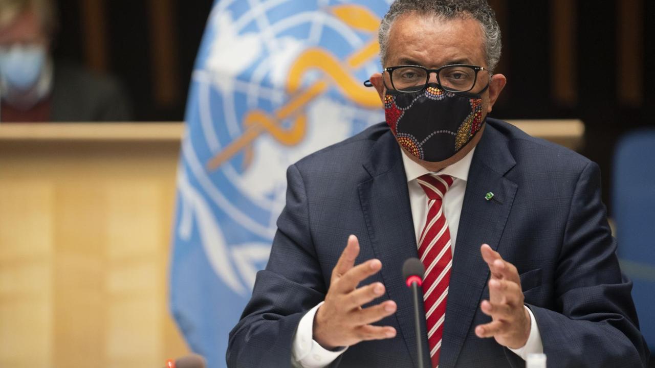 Das Foto zeigt WHO-Generaldirektor Tedros Adhanom Ghebreyesus mit Gesichtsmaske.