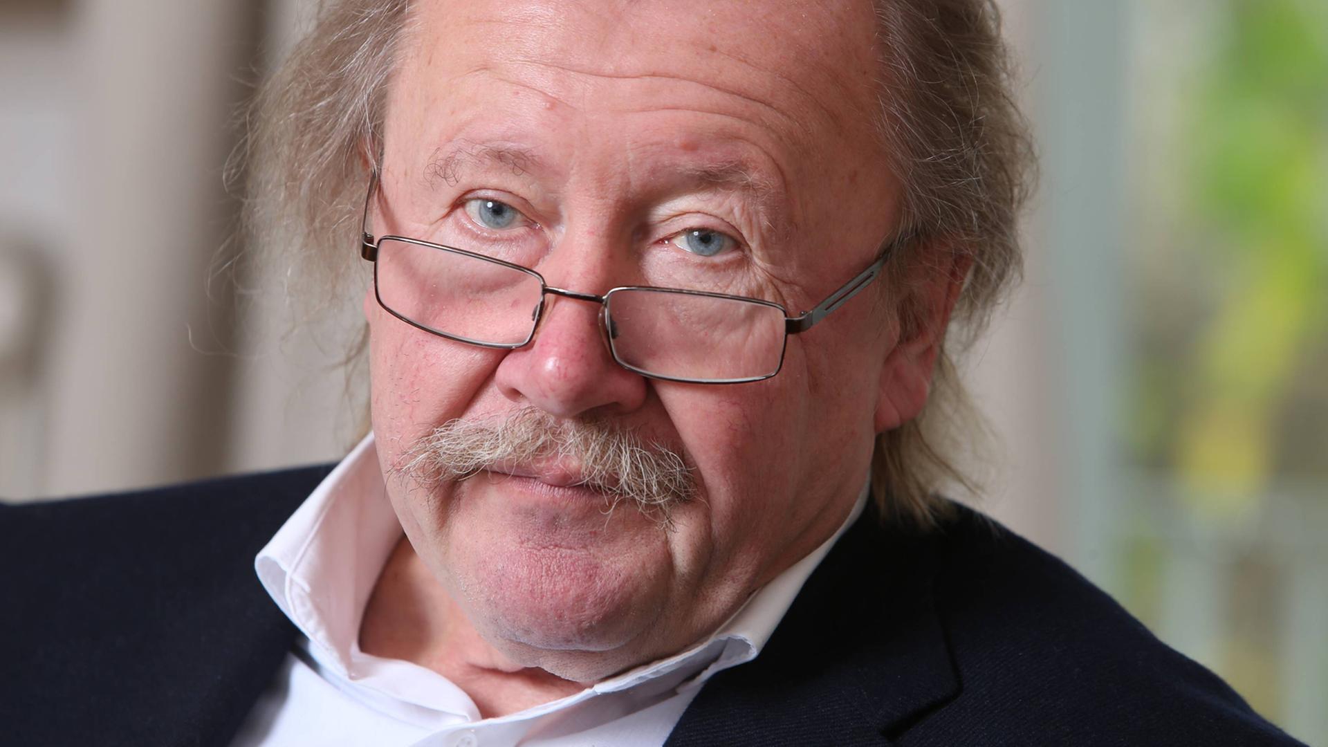 Der Autor und Philosoph Peter Sloterdijk (2015) Der Autor und Philosoph Peter Sloterdijk (2015)