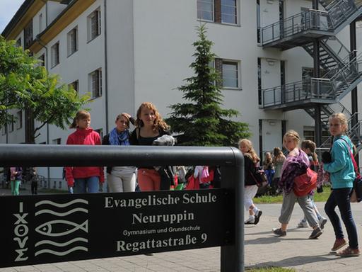Die Evangelische Schule im brandenburgischen Neuruppin hat den Schulpreis 2012 erhalten.