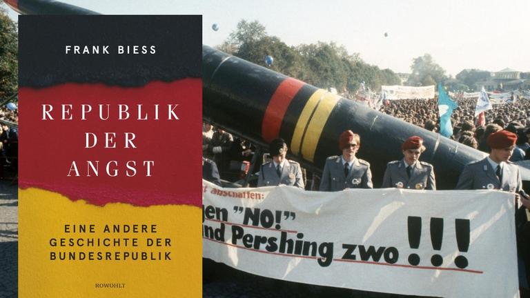 Cover-Collage: Frank Biess "Repubik der Angst". Rechts im Hintergrund: Soldaten der Bundeswehr marschieren hinter einem Plakat mit der Aufschrift "Nato-Soldaten sagen No zu Cruise Missiles und Pershing Zwo!". Die Menschenmenge dahinter trägt eine Pershing-II-Attrappe. Eine Demonstration im Jahre 1983 Cover-Collage: Frank Biess "Repubik der Angst". Rechts im Hintergrund: Soldaten der Bundeswehr marschieren hinter einem Plakat mit der Aufschrift "Nato-Soldaten sagen No zu Cruise Missiles und Pershing Zwo!". Die Menschenmenge dahinter trägt eine Pershing-II-Attrappe. Eine Demonstration im Jahre 1983