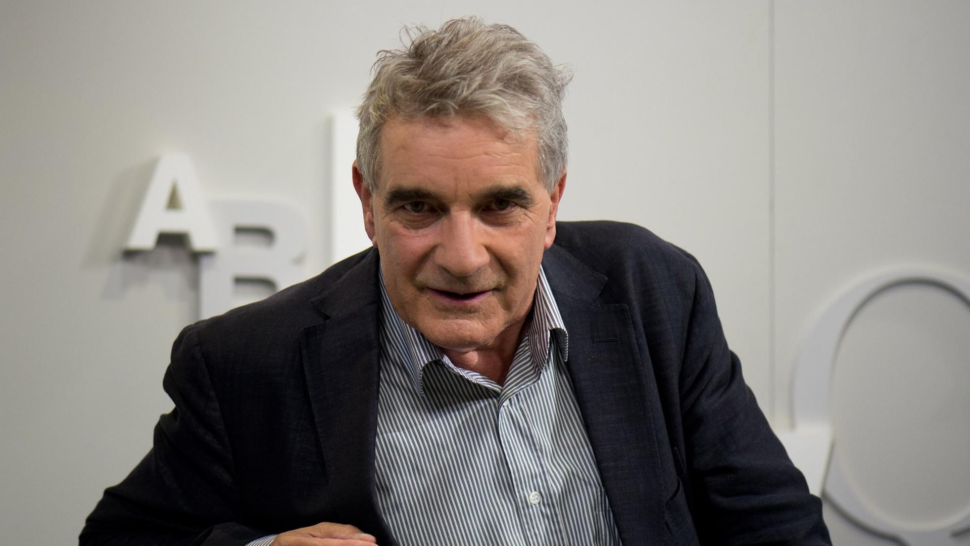 Johannes Willms , aufgenommen am 09.10.2014 auf der 66. Frankfurter Buchmesse in Frankfurt am Main (Hessen). Johannes Willms , aufgenommen am 09.10.2014 auf der 66. Frankfurter Buchmesse in Frankfurt am Main (Hessen).