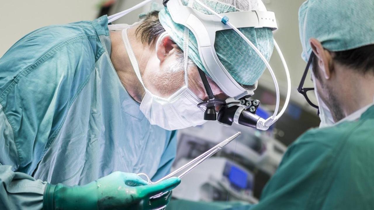 Der Autor hatte eine Herzoperation Der Autor hatte eine Herzoperation