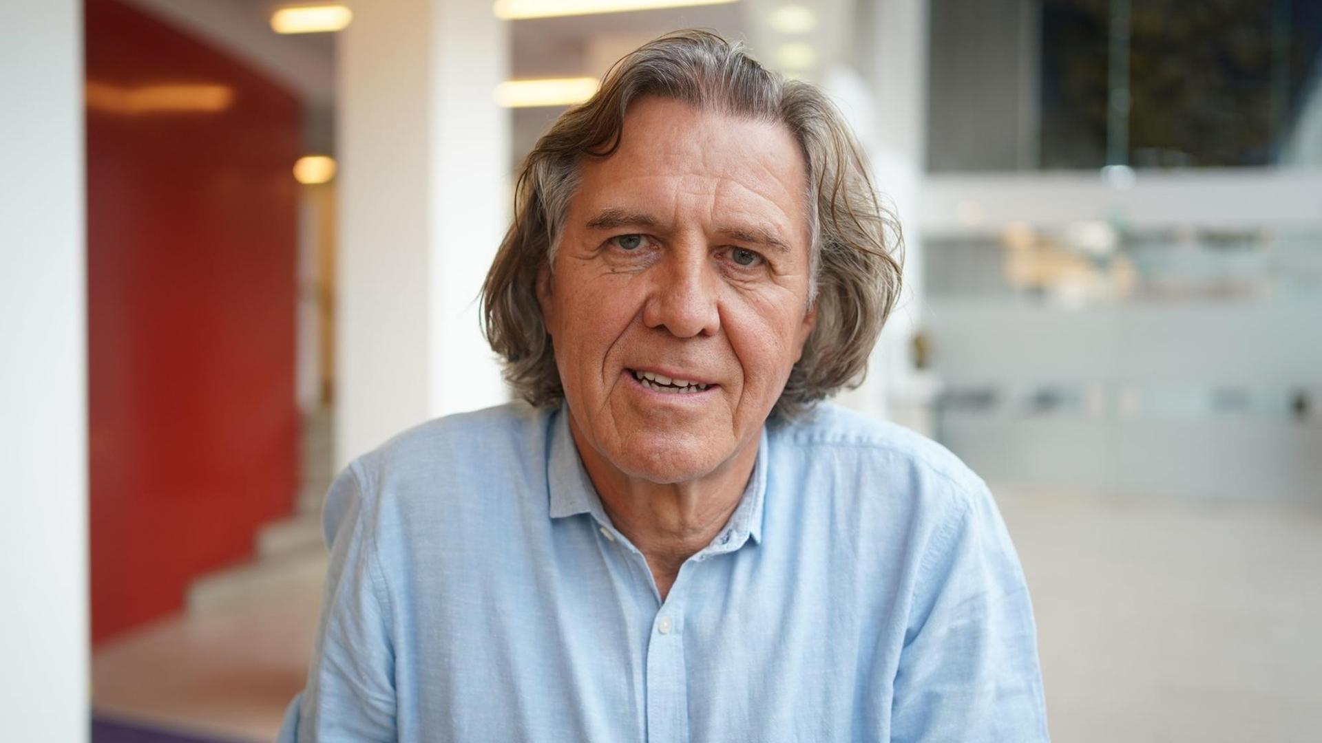 Das Foto zeigt den Schriftsteller Norbert Scheuer. Das Foto zeigt den Schriftsteller Norbert Scheuer.