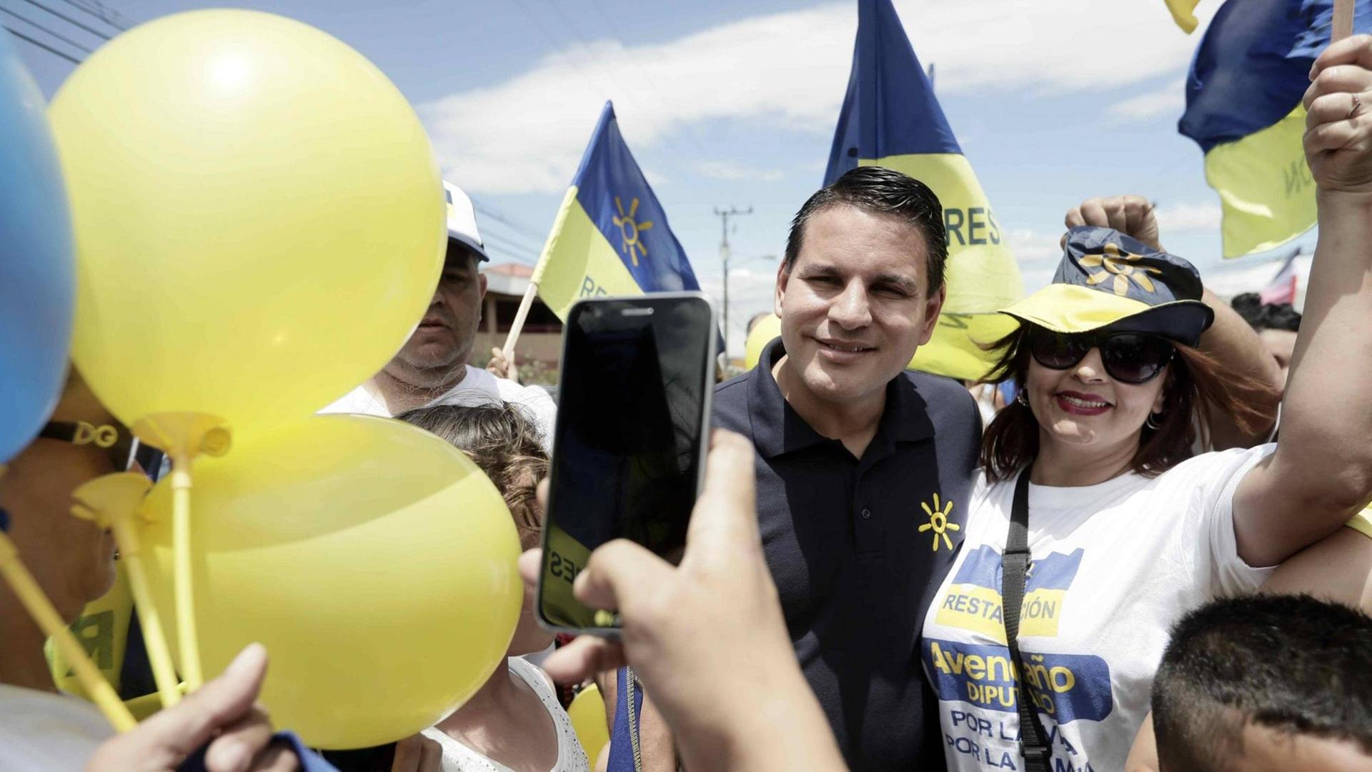 Der Präsidentskandidat in Costa Rica Fabricio Alvarado von der Partido Restauración Nacional in Lomas Del Río de Pavas Der Präsidentskandidat in Costa Rica Fabricio Alvarado von der Partido Restauración Nacional in Lomas Del Río de Pavas