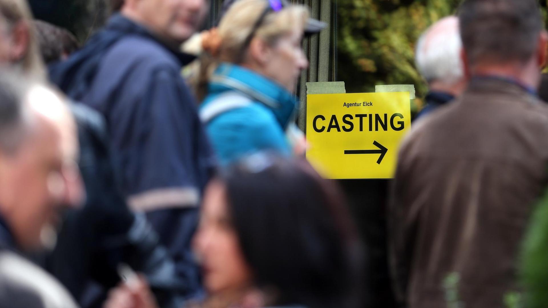 Alles für den Moment. Nicolas Wackerbarths Filmkomödie über das "Casting" läuft an. Alles für den Moment. Nicolas Wackerbarths Filmkomödie über das "Casting" läuft an.