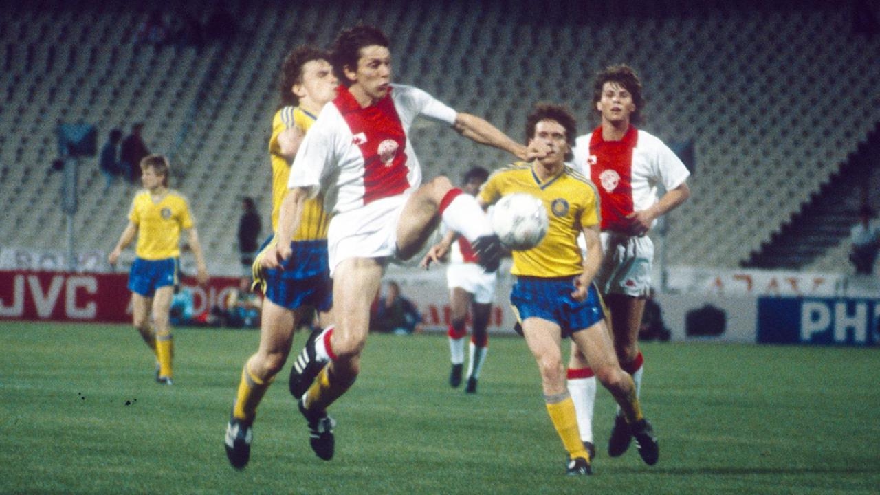 Fußball Finale Ajax Amsterdam gegen FC Lokomotive Leipzig, 1:0 am 13.05.1987