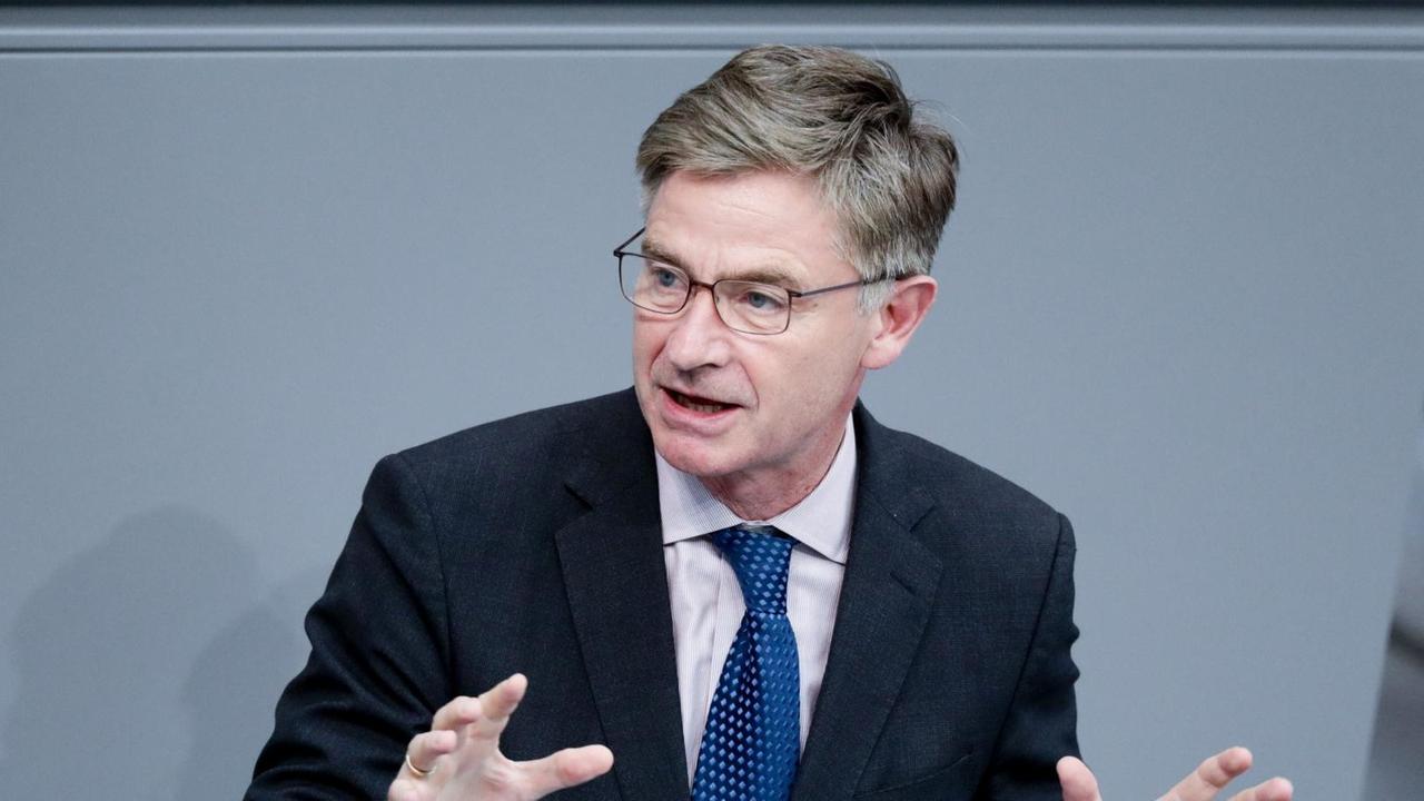 Matern von Marschall (CDU) spricht am 16.05.2018 im Bundestag Matern von Marschall (CDU) spricht am 16.05.2018 im Bundestag