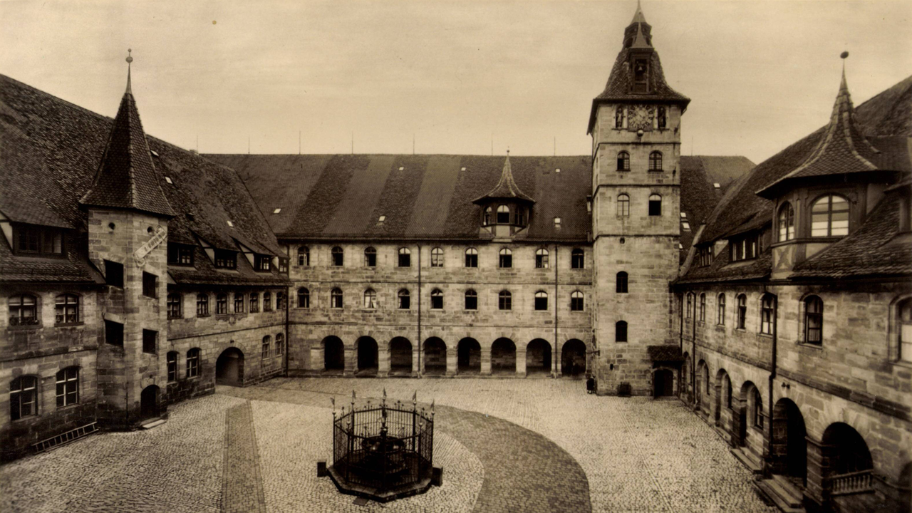 Historische Aufnahme der früheren Nürnberger Universität in Altdorf Historische Aufnahme der früheren Nürnberger Universität in Altdorf