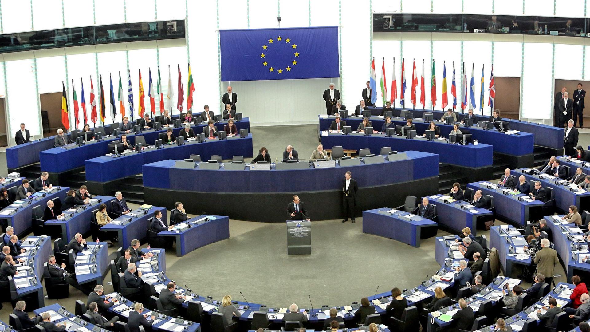 Der Plenarsaal im Europaparlament Der Plenarsaal im Europaparlament