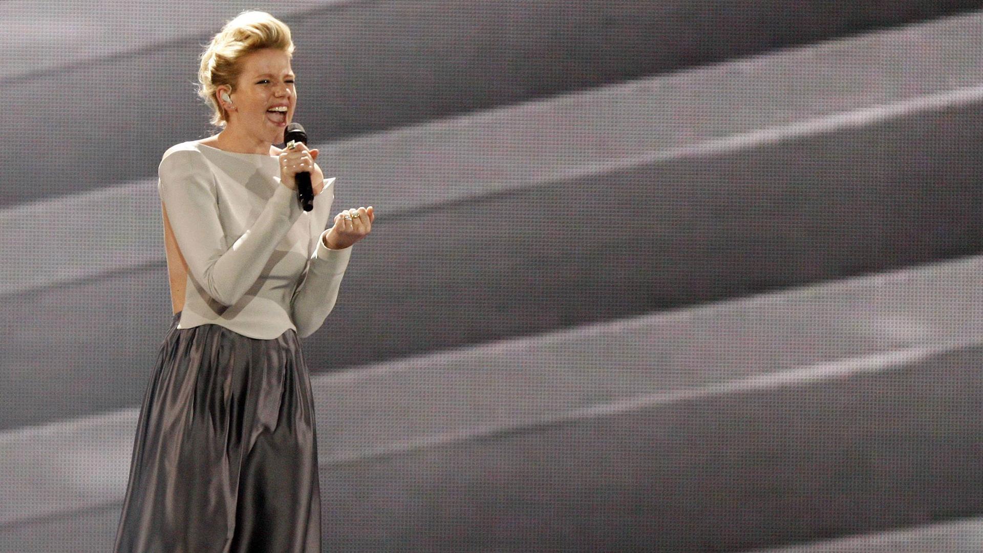 Levina tritt beim Eurovision Song Contest 2017 für Deutschland an. Ihr Titel: "Perfect Life" Levina tritt beim Eurovision Song Contest 2017 für Deutschland an. Ihr Titel: "Perfect Life"