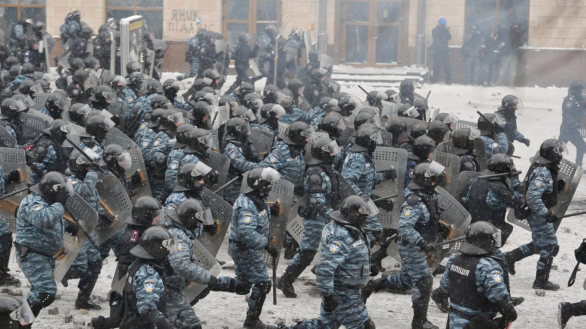 Die ukrainische Spezialeinheit Berkut Die ukrainische Spezialeinheit Berkut
