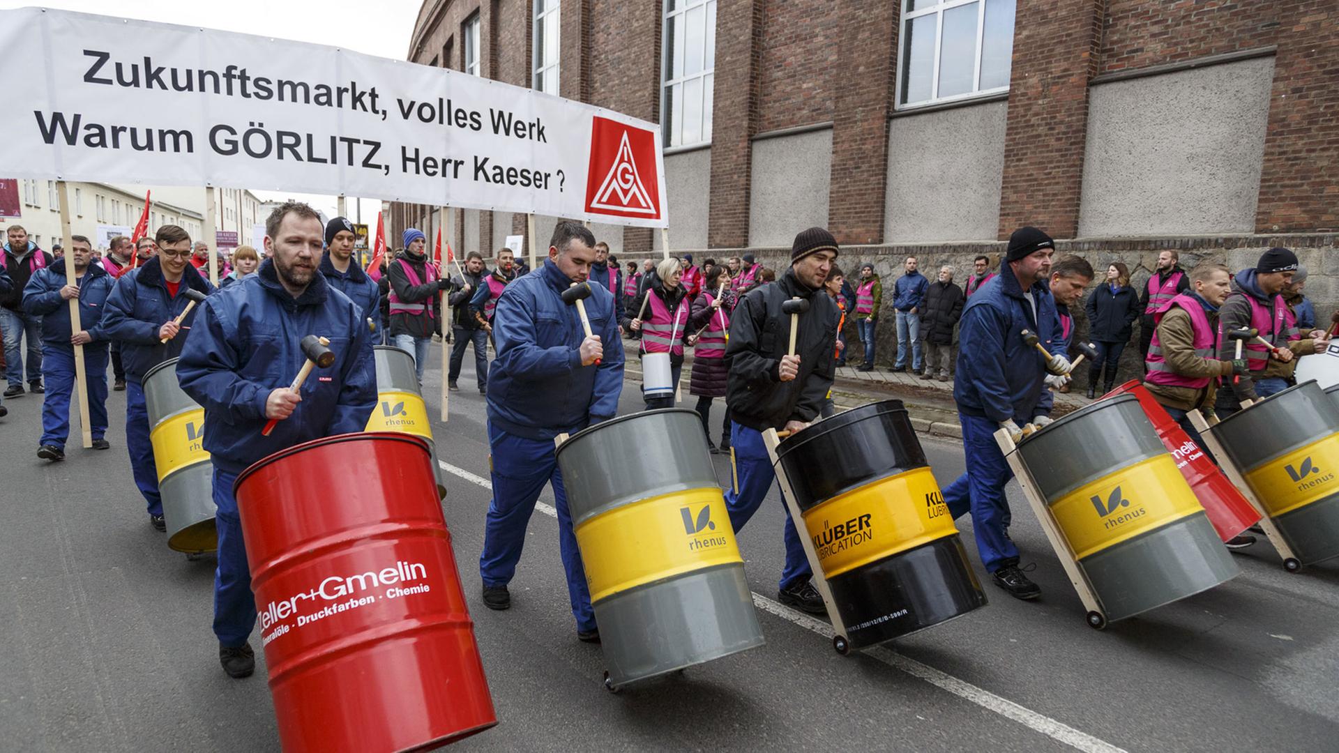 Leider liegt für dieses Bild keine Bildbeschreibung vor Leider liegt für dieses Bild keine Bildbeschreibung vor
