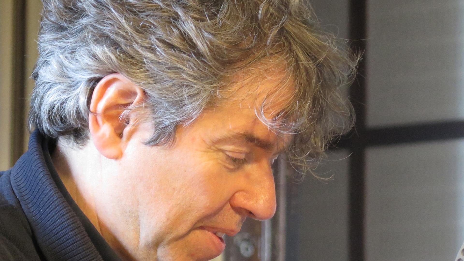 Am Mikrofon Der Regisseur Andres Veiel