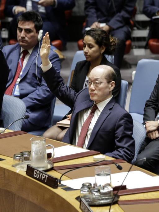 Die Vertreter Chinas und Ägyptens stimmen im UNO-Sicherheitsrat für weitere Sanktionen gegen Nordkorea.