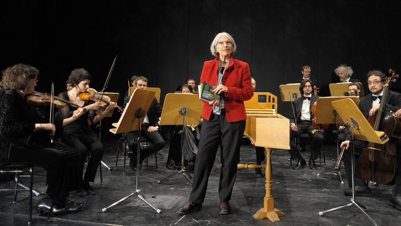 Die Schriftstellerin Donna Leon Die Schriftstellerin Donna Leon
