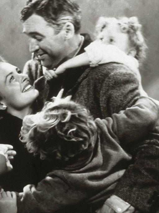 Donna Reed und James Stewart in "It's a Wonderful Life" ("Ist das Leben nicht schön?')