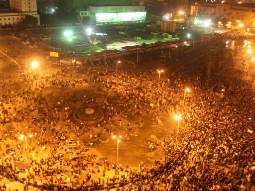 Beginn eines Umsturzes: Demonstration am 30.01.2011 auf dem Tahrir-Platz in Kairo