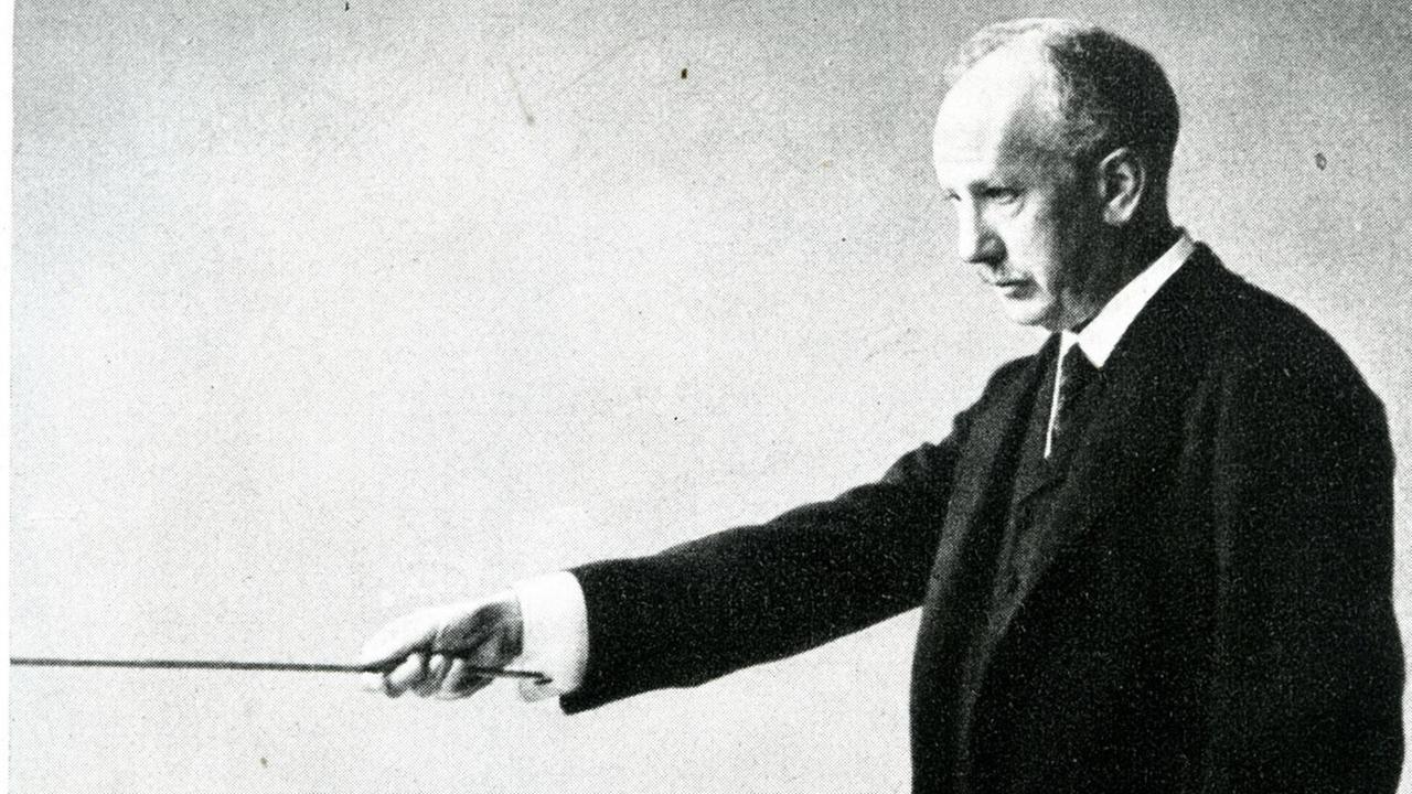 Porträt des Komponisten und Dirigenten Richard Strauss Mitte der 1920-er Jahre.
