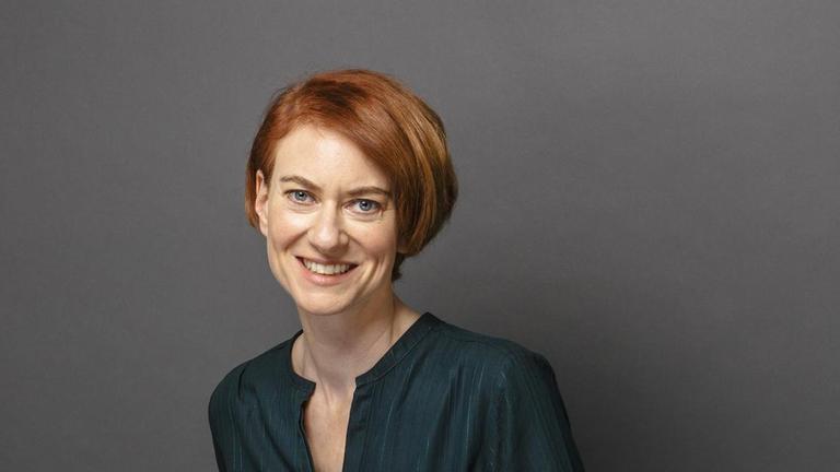 Ein Porträt der Schweizer Journalistin und Schriftstellerin Simone Meier Ein Porträt der Schweizer Journalistin und Schriftstellerin Simone Meier
