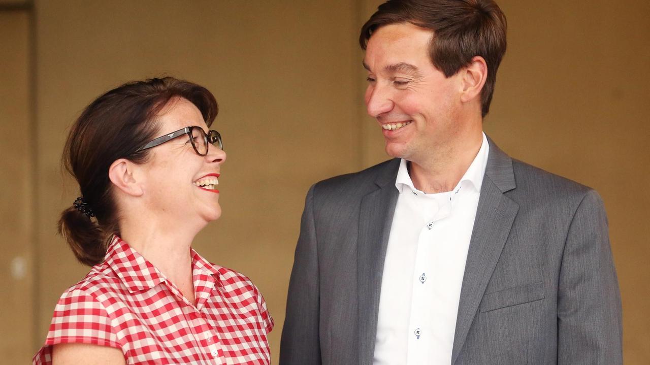 Der SPD-Bundestagsabgeordnete und Kandidat für den Landesvorsitz der NRW-SPD, Sebastian Hartmann, und die designierte Generalsekretärin der NRW-SPD, Nadja Lüders Der SPD-Bundestagsabgeordnete und Kandidat für den Landesvorsitz der NRW-SPD, Sebastian Hartmann, und die designierte Generalsekretärin der NRW-SPD, Nadja Lüders
