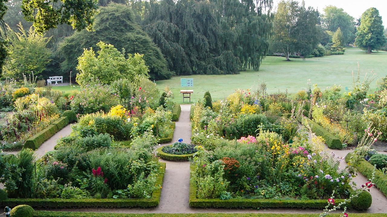 Bauerngarten im Arboretum-Ellerhoop Bauerngarten im Arboretum-Ellerhoop