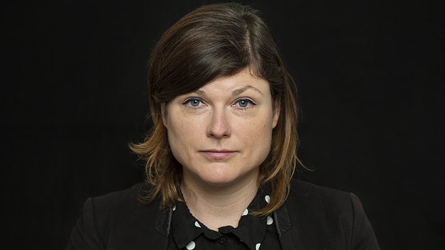Porträt von Tina Lorenz, Projektleiterin für Digitale Entwicklung am Staatstheater Augsburg.
