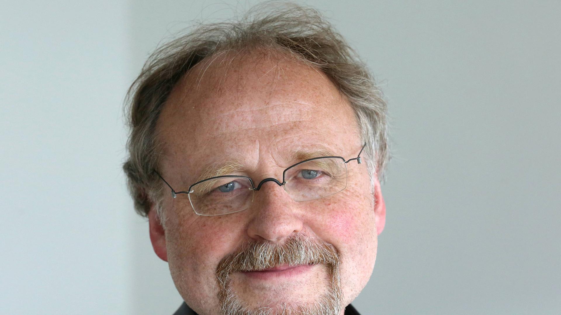 Der Theologe, Philosoph und Historiker Heiner Bielefeldt Der Theologe, Philosoph und Historiker Heiner Bielefeldt