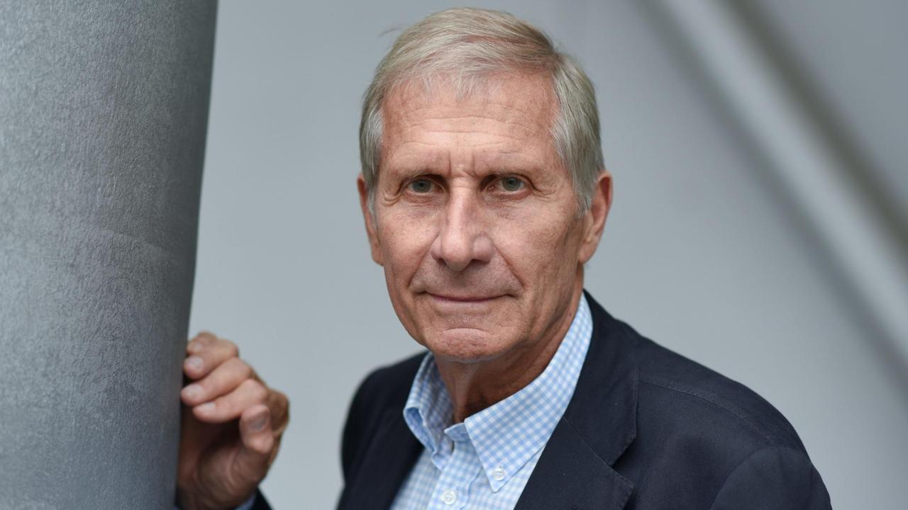 Ulrich Wickert, aufgenommen im Oktober 2017 auf der 69. Frankfurter Buchmesse. Ulrich Wickert, aufgenommen im Oktober 2017 auf der 69. Frankfurter Buchmesse.