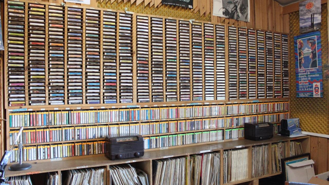 Die Musiksammlung von "Radio Bahai" Die Musiksammlung von "Radio Bahai"