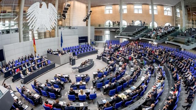 Das Plenum des Deutschen Bundestags in Berlin