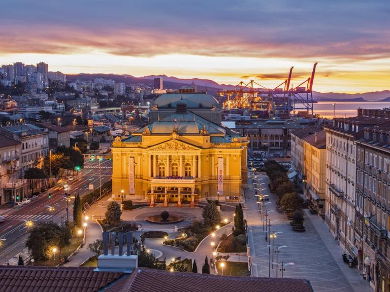 Blick über die kroatische Hafenstadt Rijeka.