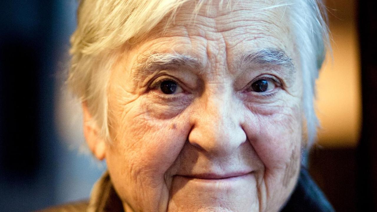 Etel Adnan Etel Adnan
