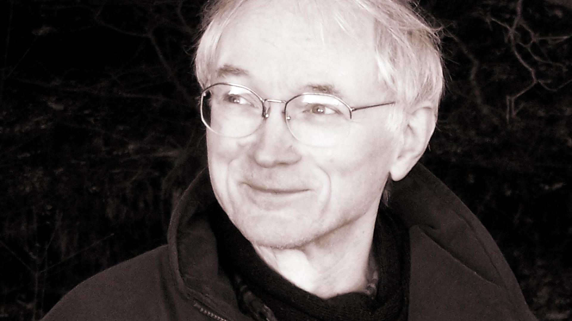 Porträt der Pianisten Herbert Henck. Porträt der Pianisten Herbert Henck.