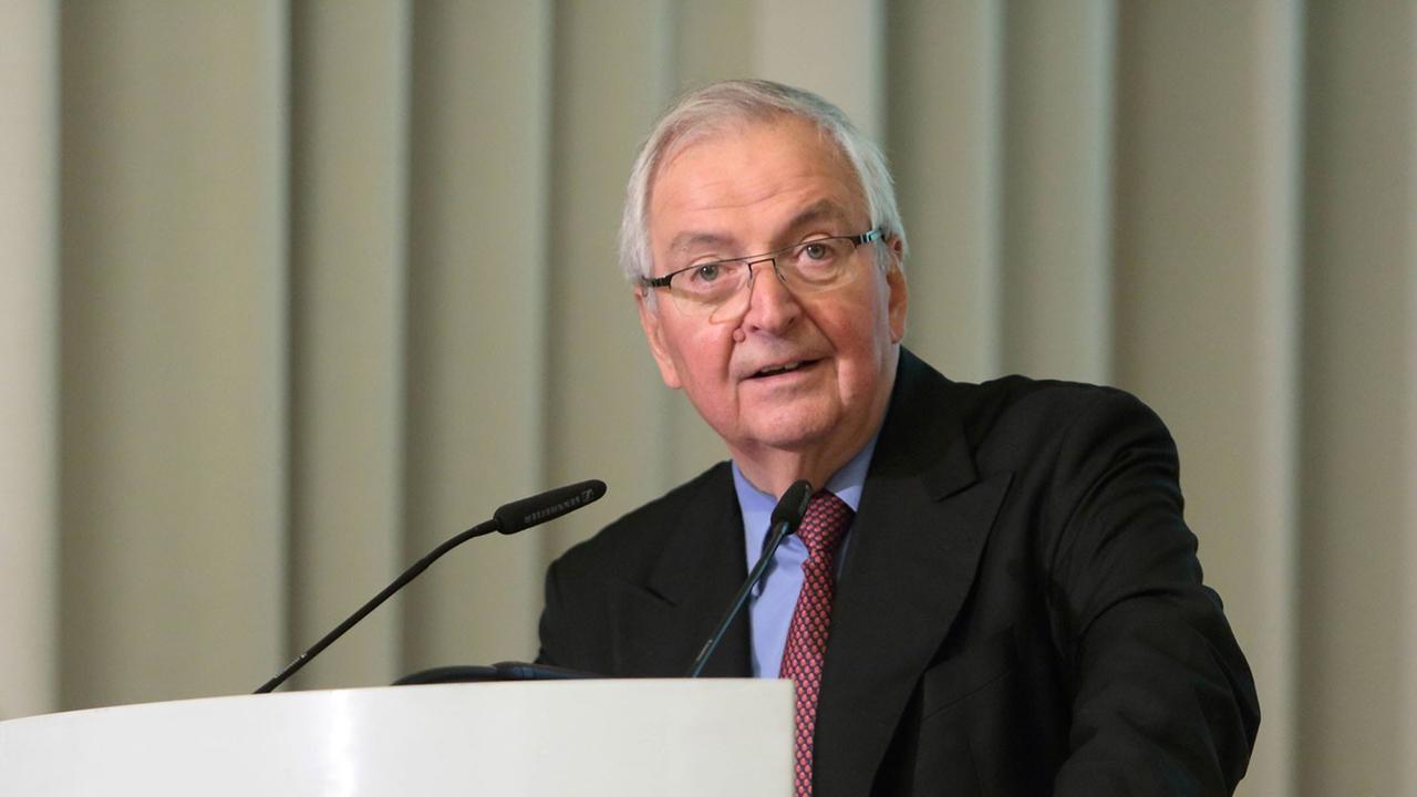 Klaus Töpfer, ehemaliger Exekutivdirektor des Umweltprogramms der Vereinten Nationen Klaus Töpfer, ehemaliger Exekutivdirektor des Umweltprogramms der Vereinten Nationen