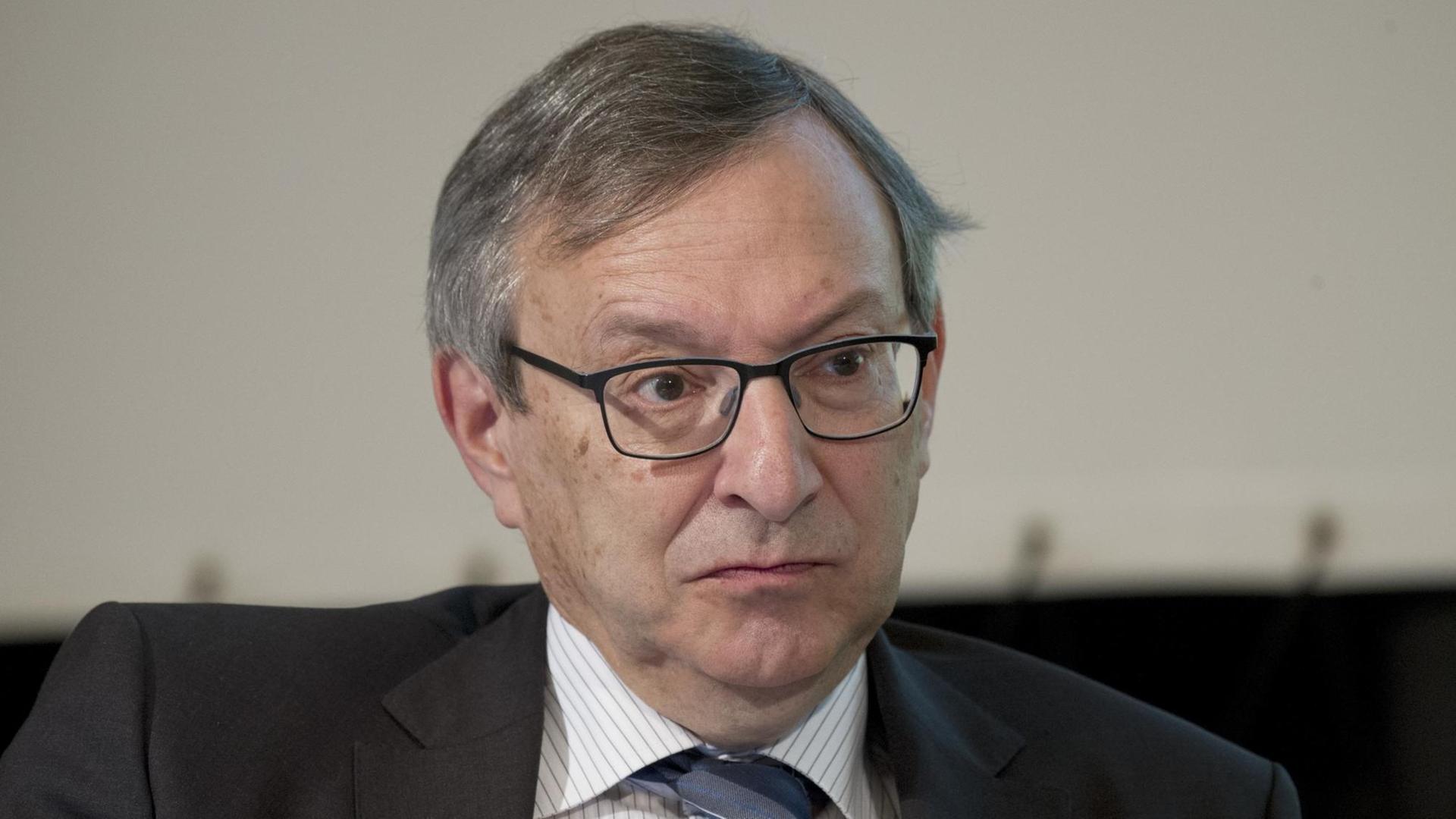 Abraham Lehrer, Vizepraesident des Zentralrats der Juden in Deutschland, "Gemeinsam fuer gelebte Demokratie" - Kongress der Allianz fuer Weltoffenheit im Maternushaus Koeln, 04.05.2017 Â | Verwendung weltweit Abraham Lehrer, Vizepraesident des Zentralrats der Juden in Deutschland, "Gemeinsam fuer gelebte Demokratie" - Kongress der Allianz fuer Weltoffenheit im Maternushaus Koeln, 04.05.2017 Â | Verwendung weltweit