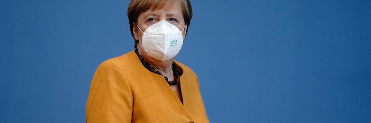 Bundeskanzlerin Angela Merkel mit Mund-Nase-Maske am 2.11.2020 in der Bundespressekonferenz Bundeskanzlerin Angela Merkel mit Mund-Nase-Maske am 2.11.2020 in der Bundespressekonferenz