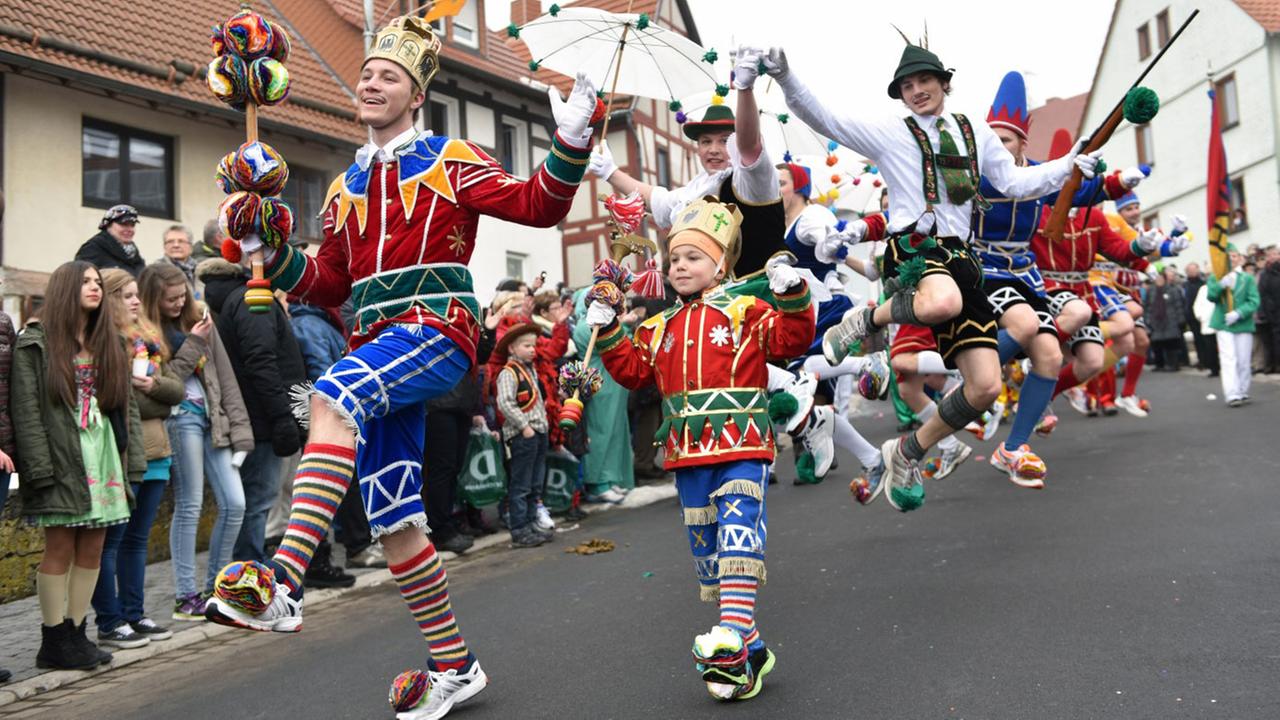 Rosenmontagsumzug am 16.02.2015 in Herbtsein (Hessen. Rosenmontagsumzug am 16.02.2015 in Herbtsein (Hessen.