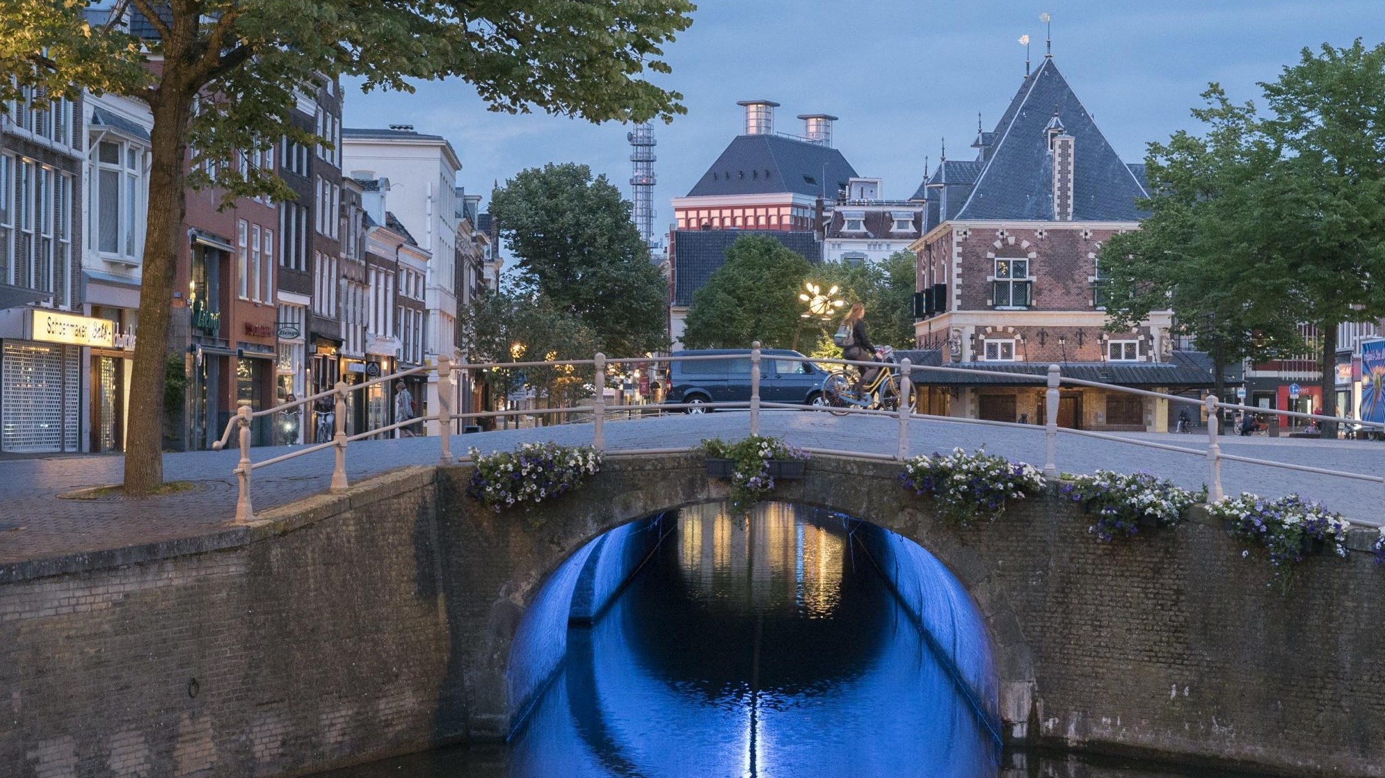 Leeuwarden in den Niederlanden Klein, friesisch und kulturell